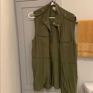 Green open front Drapey vest